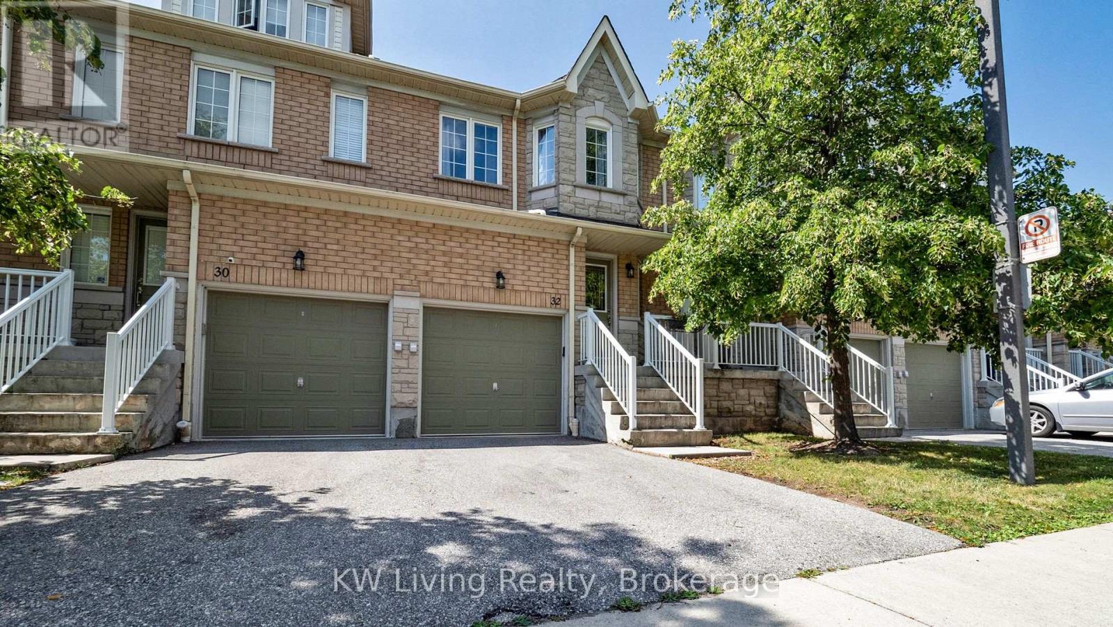Property image for 32 - 5260 MCFARREN BOULEVARD|Mississauga (Central Erin Mills), Ontario L5M7J1