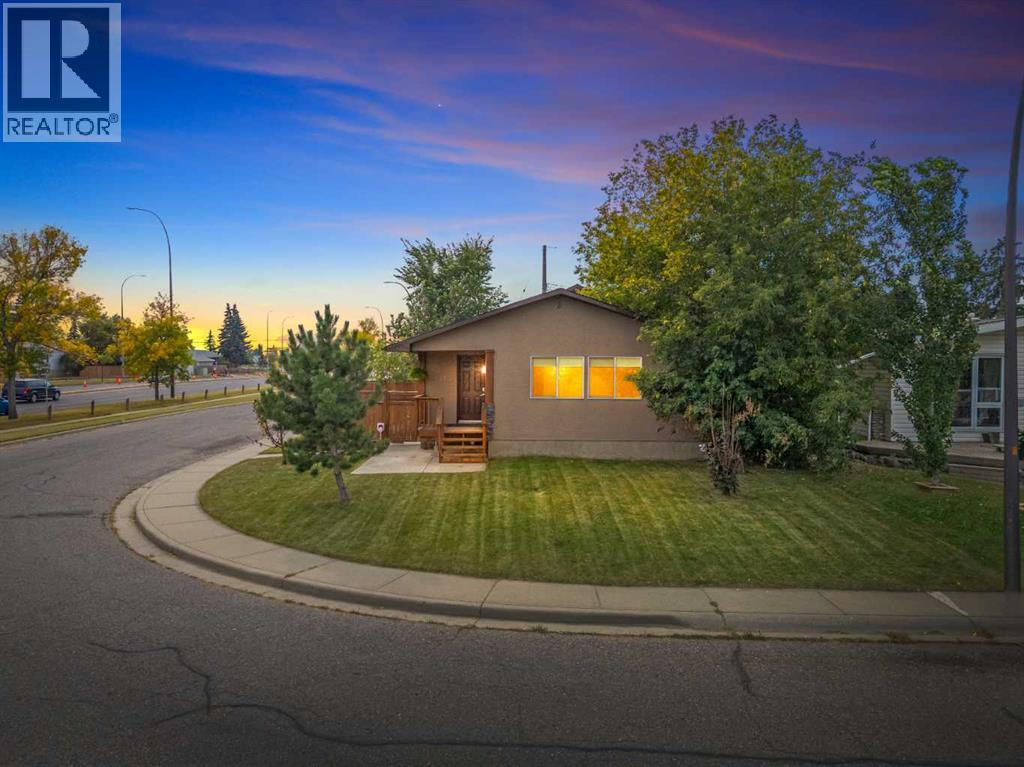Property image for 247 Dover Ridge Close SE|Calgary, Alberta T2B2C5