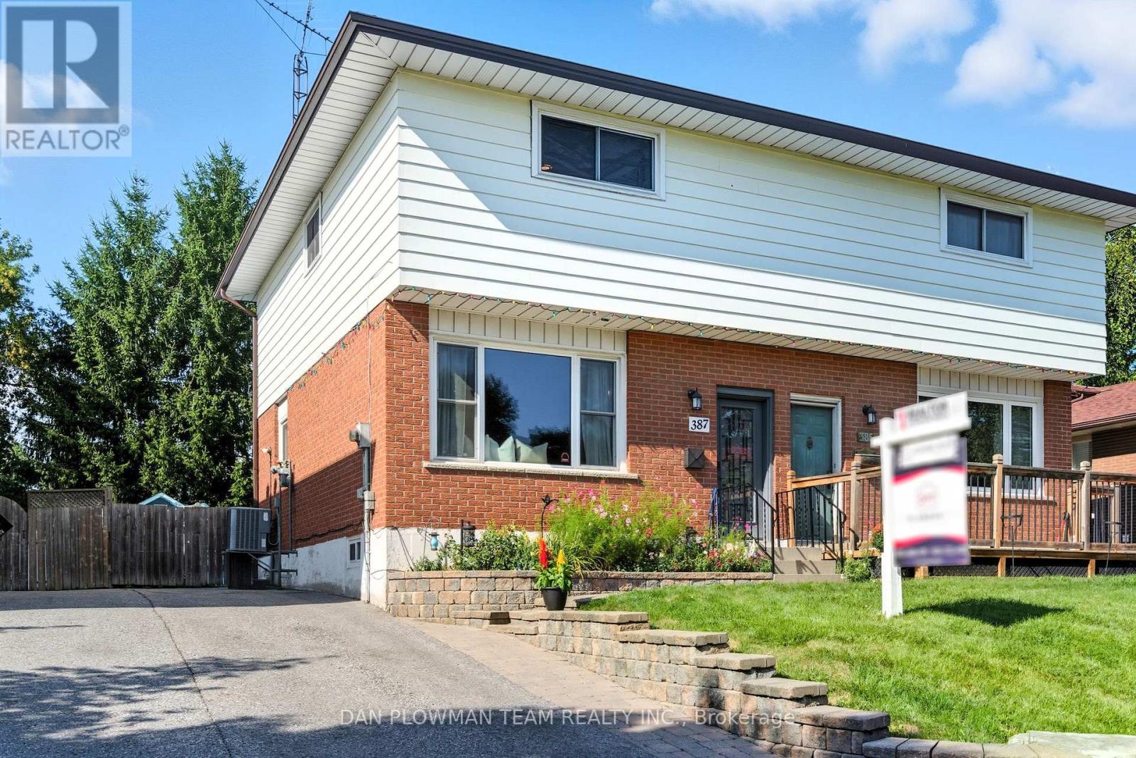 Property image for 387 SURREY DRIVE|Oshawa (Eastdale), Ontario L1G6H2