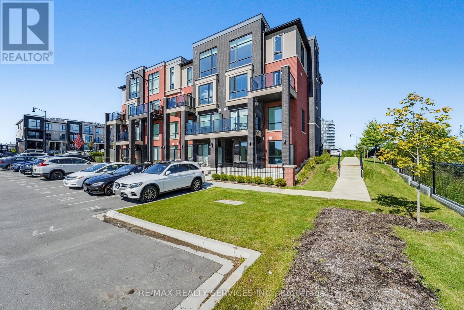 13 - 155 VETERANS DRIVE|Brampton (Northwest Brampton), Ontario L7A5L2