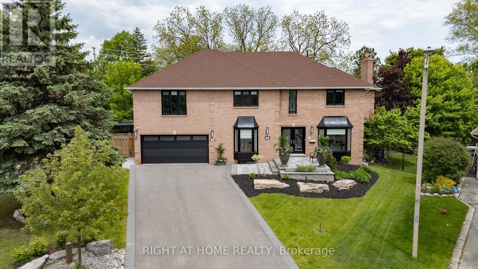 Property image for 151 CALVIN CHAMBERS ROAD|Vaughan (Crestwood-Springfarm-Yorkhill), Ontario L4J1E8