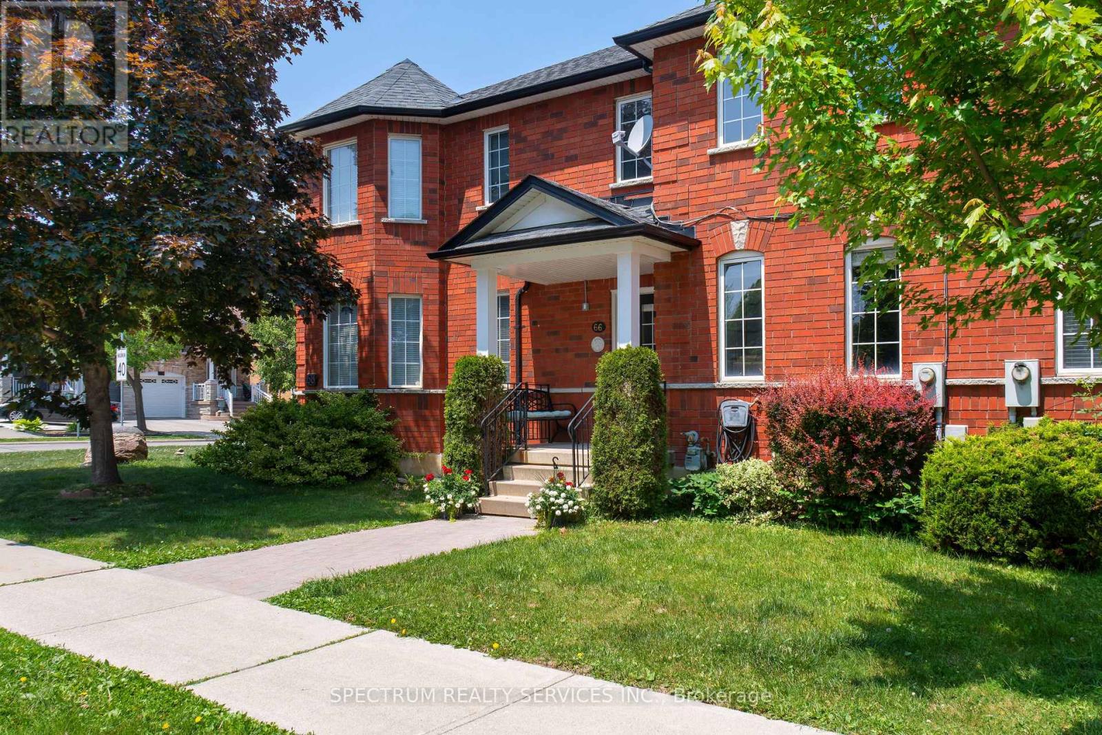 Property image for 66 DECOROSO DRIVE|Vaughan (Sonoma Heights), Ontario L4H1N1