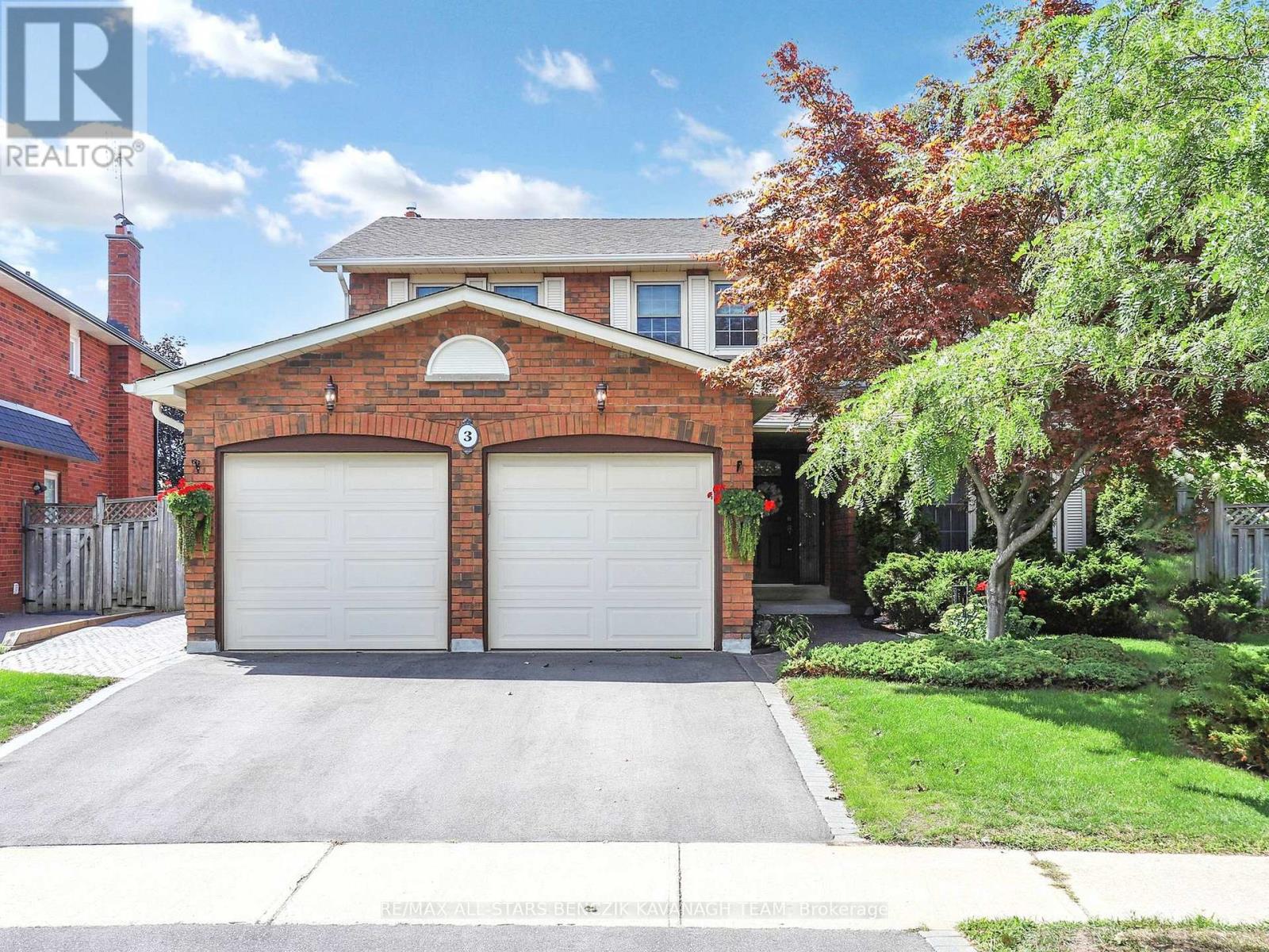 Property image for 3 WEST SIDE DRIVE|Markham (Markville), Ontario L3P7J5