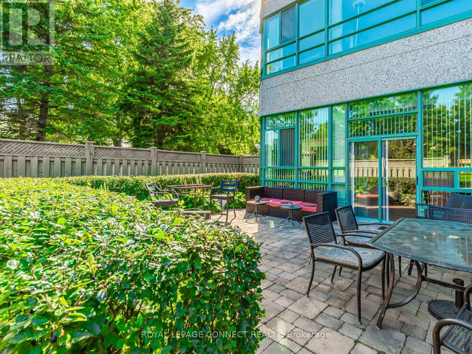 122 - 7905 BAYVIEW AVENUE|Markham (Thornhill), Ontario L3T7N3