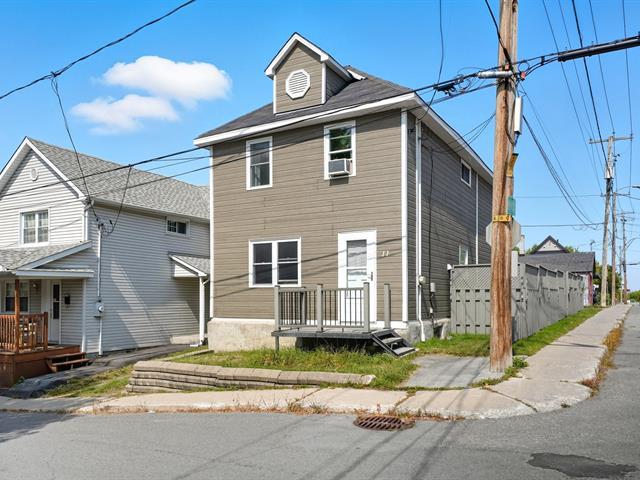 Property image for 11 Rue Garneau|Gatineau (Hull), Quebec J8X1R4