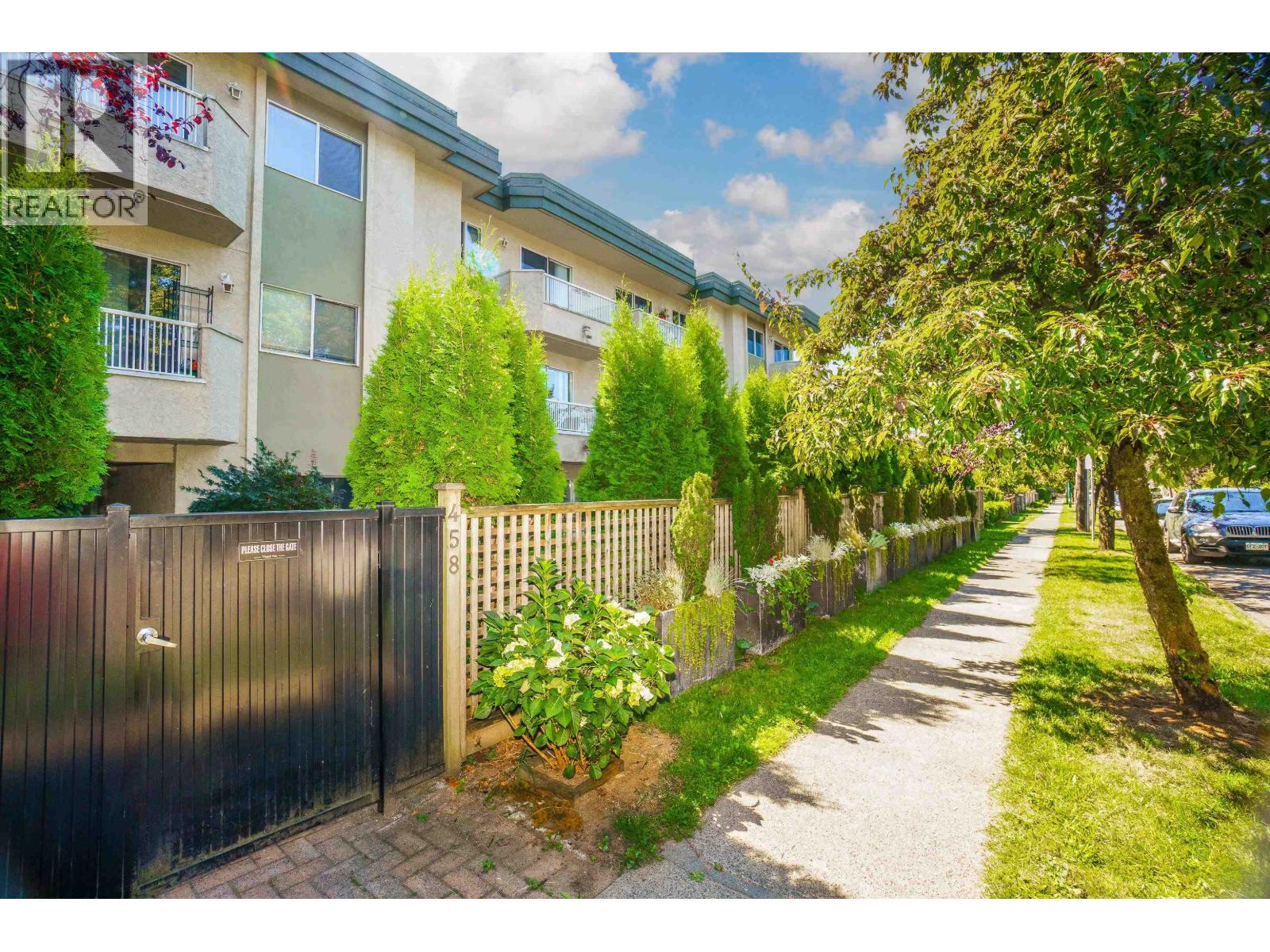 Property image for 301 458 E 43RD AVENUE|Vancouver, British Columbia V5W1T4