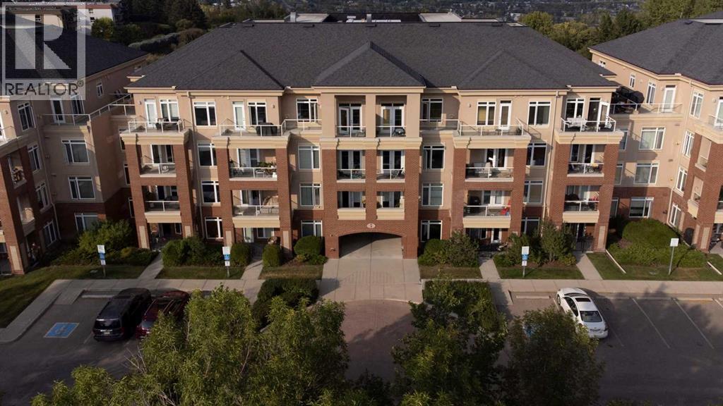 Property image for 104, 8 Hemlock Crescent|Calgary, Alberta T3C2Z1