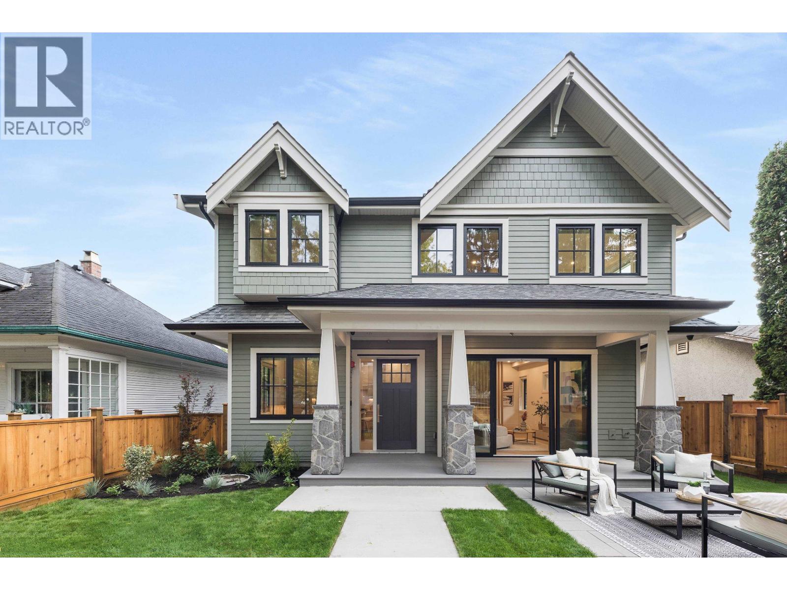 Property image for 1 2136 E 10 AVENUE|Vancouver, British Columbia V5N1Y1