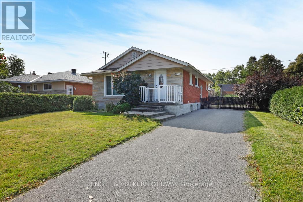 Property image for 814 PLEASANT PARK ROAD|Ottawa, Ontario K1G1Y9