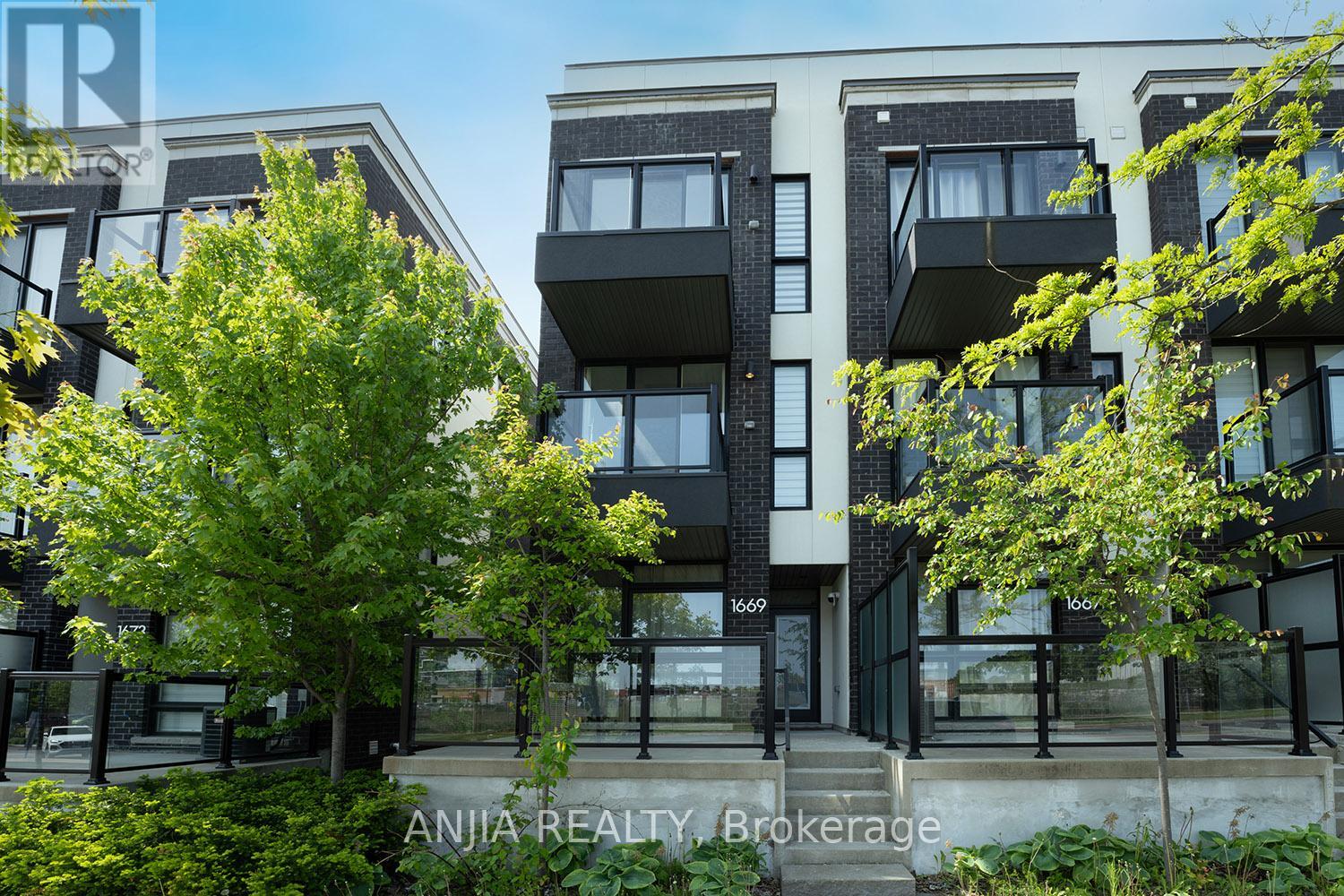 Property image for 1669 BUR OAK AVENUE|Markham (Wismer), Ontario L6E0V2