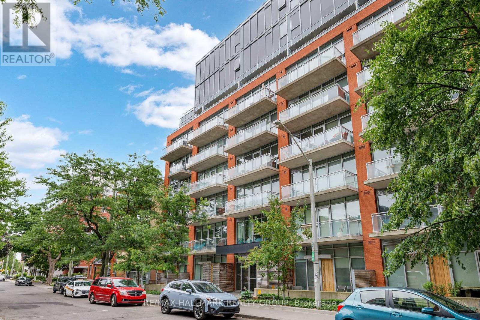 Property image for 933 - 340 MCLEOD STREET|Ottawa, Ontario K2P1A4