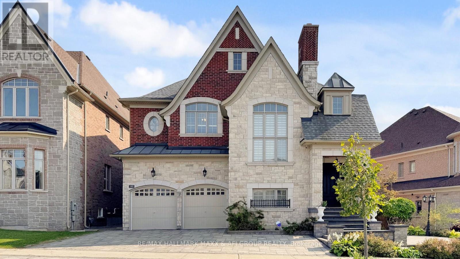 Property image for 109 FARRELL ROAD|Vaughan (Patterson), Ontario L6A4W7