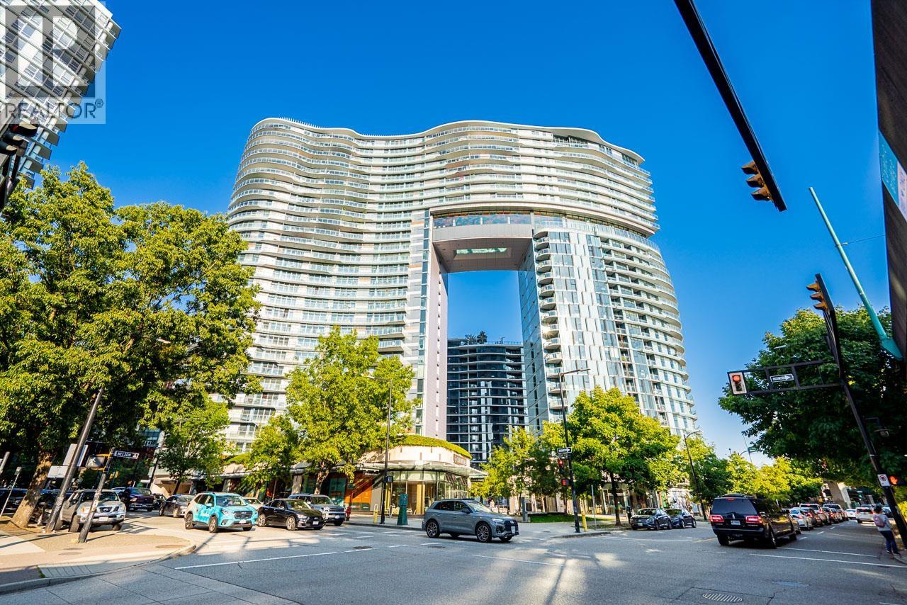 2107 89 NELSON STREET|Vancouver, British Columbia V6Z0E7