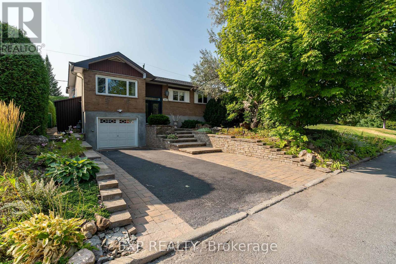 Property image for 1828 LORRAINE AVENUE|Ottawa, Ontario K1H6Z8