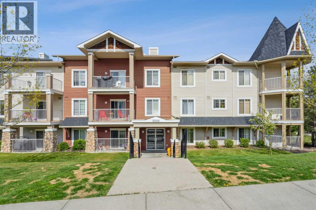 2211, 70 Panamount Drive NW|Calgary, Alberta T3K5Z1