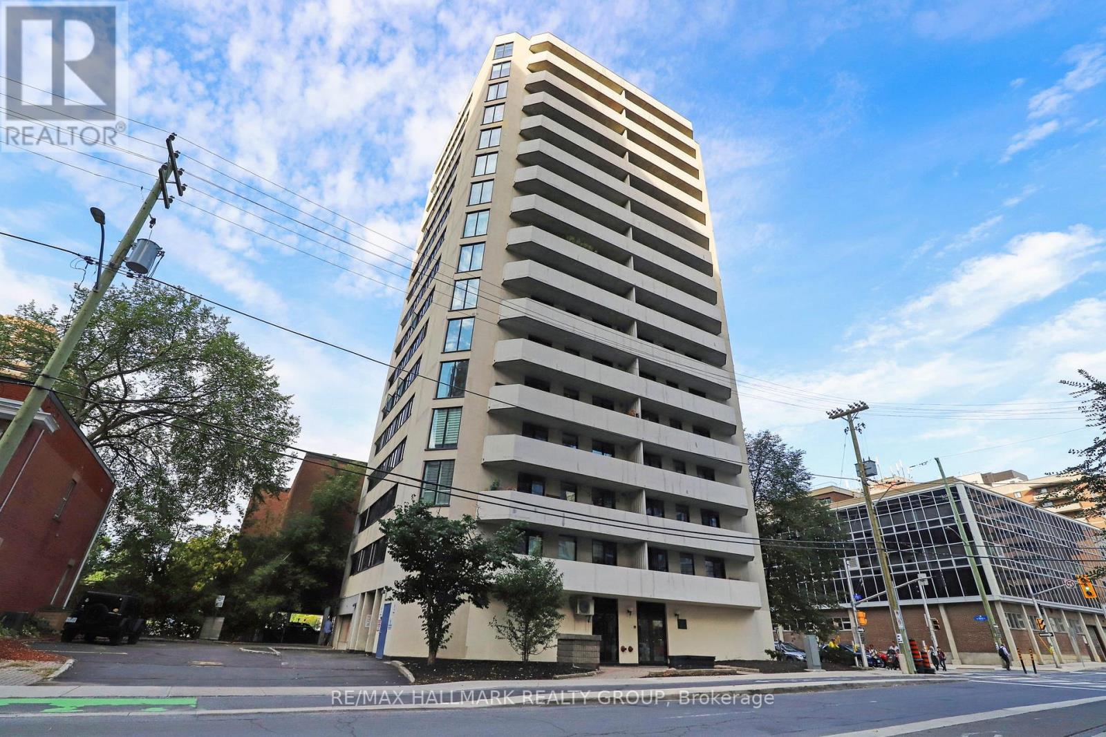 Property image for 704 - 200 BAY STREET|Ottawa, Ontario K1R7W8