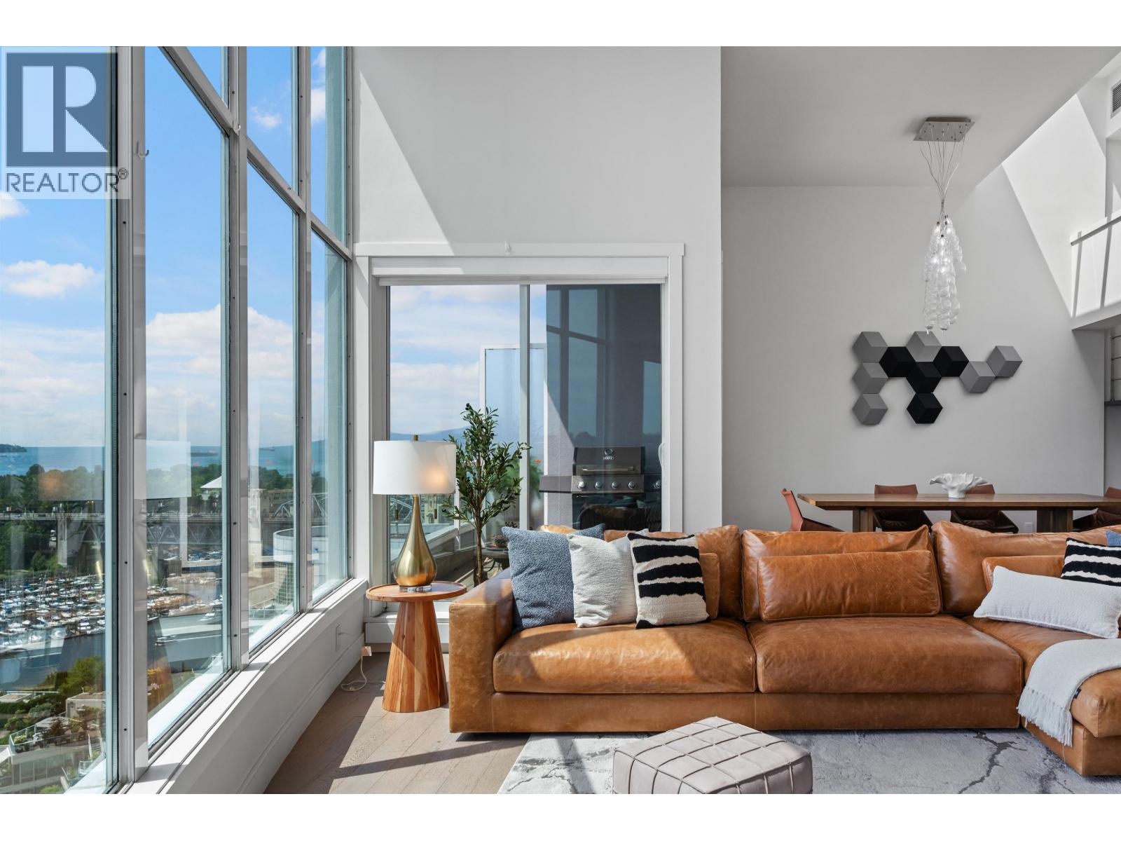 Property image for 2403 1500 HOWE STREET|Vancouver, British Columbia V6Z2N1