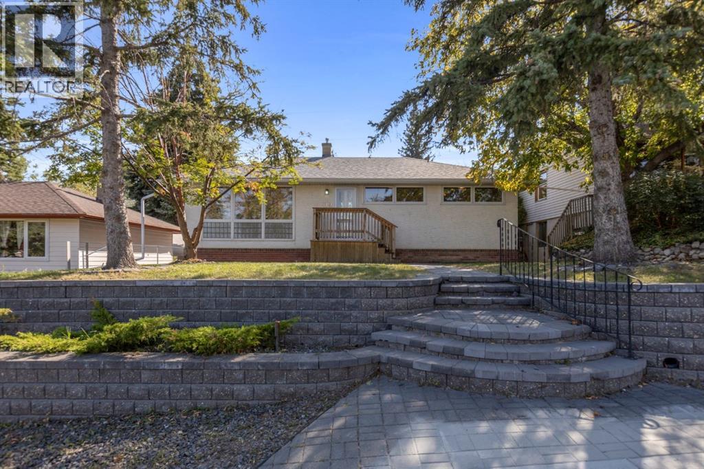 Property image for 419 33 Avenue NE|Calgary, Alberta T2E2J2