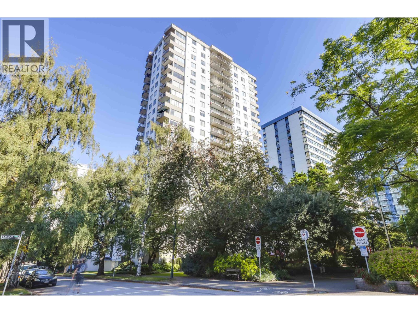 201 1251 CARDERO STREET|Vancouver, British Columbia V6G2H9