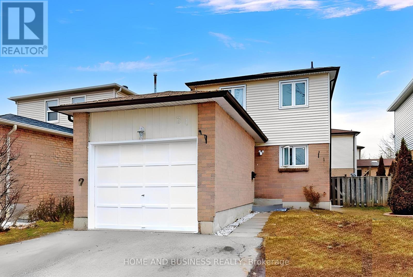 Property image for 31 GREENLEAF CRESCENT|Brampton (Brampton West), Ontario L6X2V5