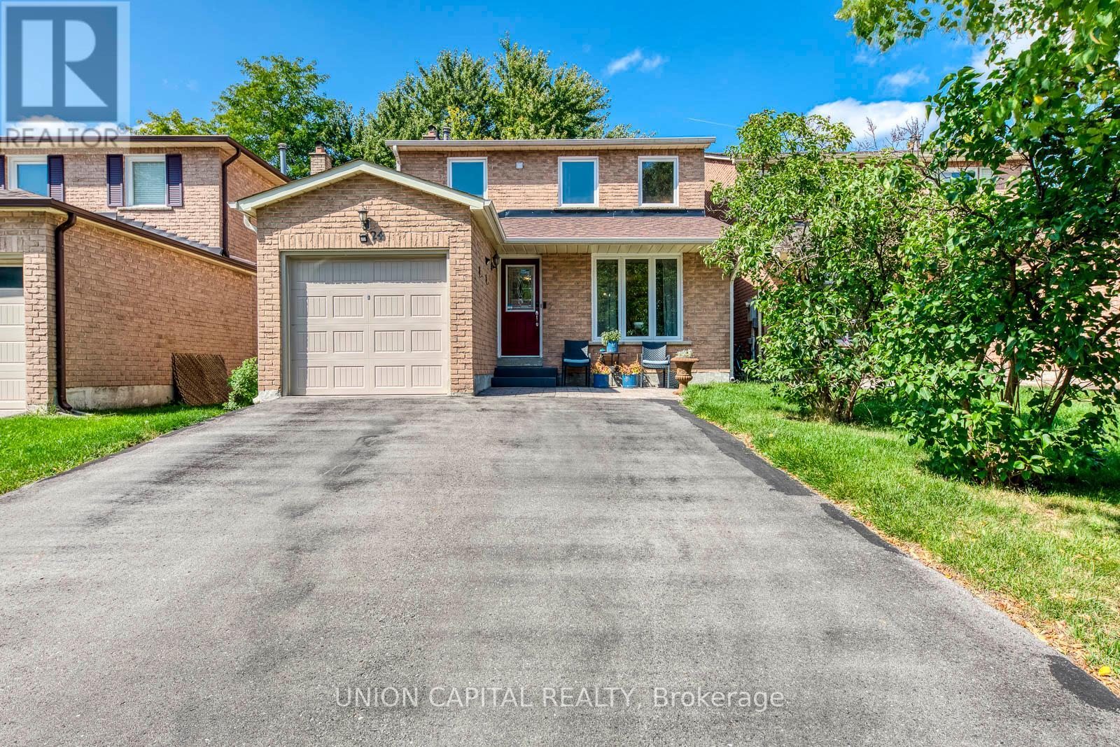 24 VANESSA ROAD|Markham (Markville), Ontario L3R4W3