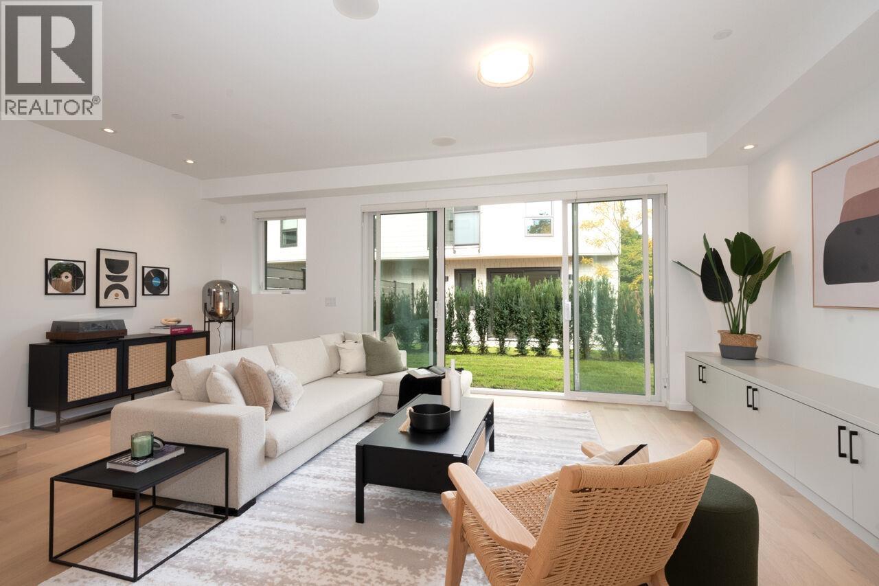 Property image for 122 E 17TH AVENUE|Vancouver, British Columbia V5V1A4