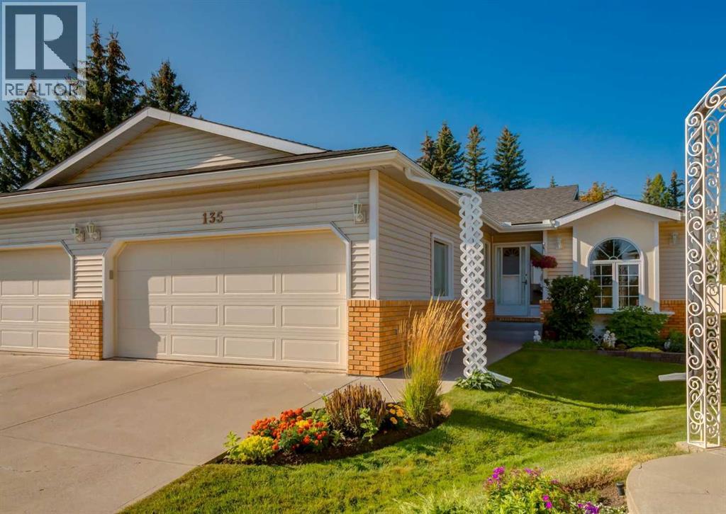 Property image for 135 Shawnee Manor SW|Calgary, Alberta T2Y1W7