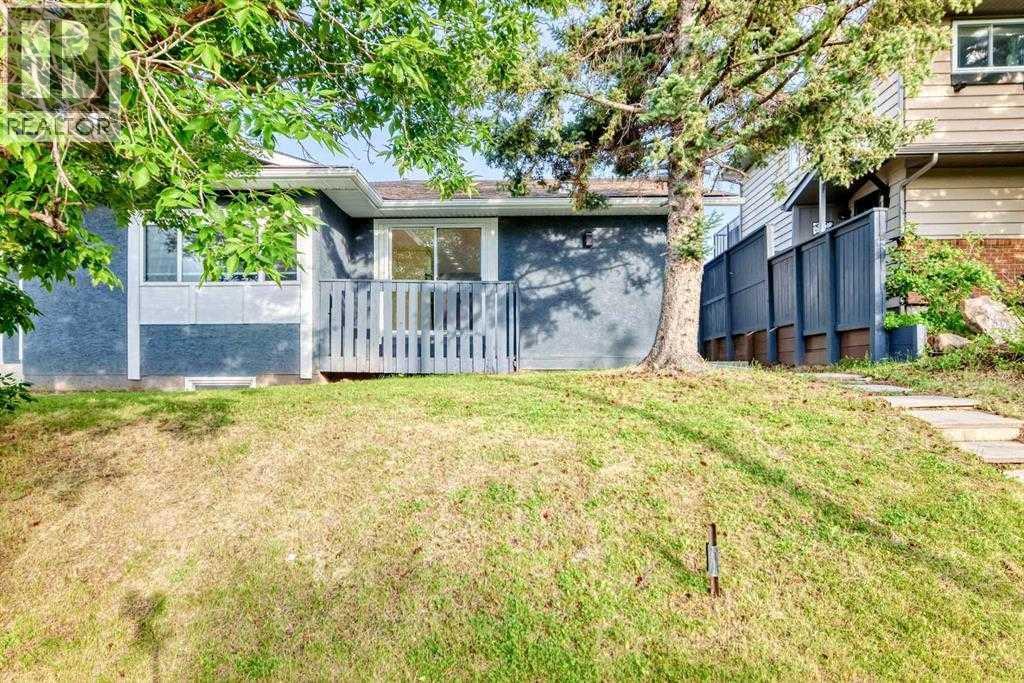 Property image for 8426 Berkley Road NW|Calgary, Alberta T3K1B4