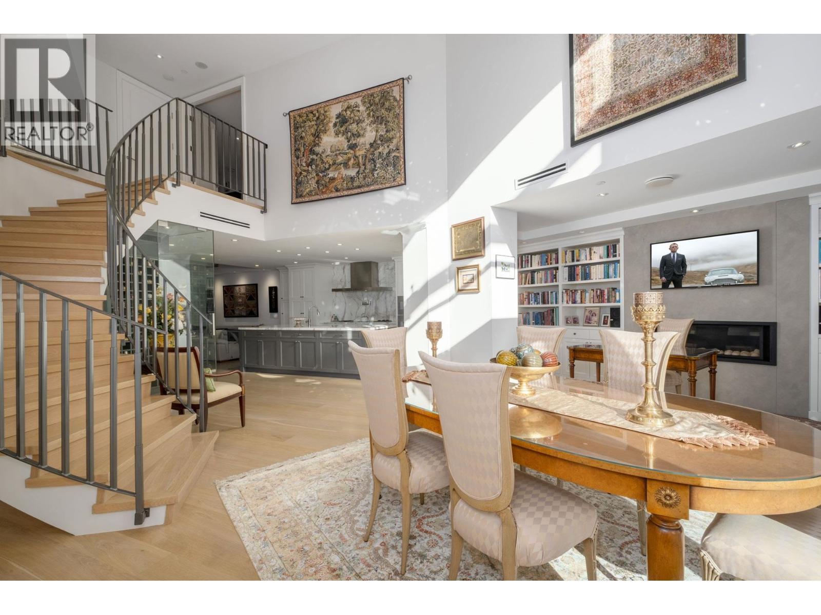 1258 RICHARDS STREET|Vancouver, British Columbia V6B1S2
