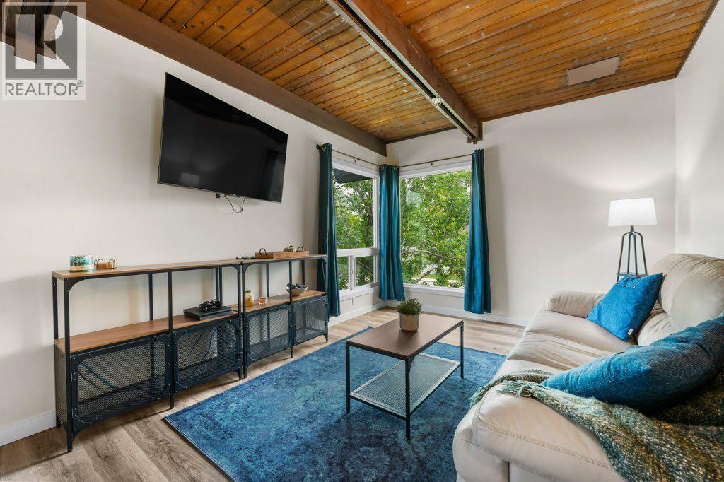 615 Sabrina Road SW|Calgary, Alberta T2W1Y7