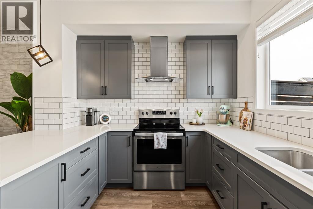 Property image for 366 Magnolia Square SE|Calgary, Alberta T3M2W4