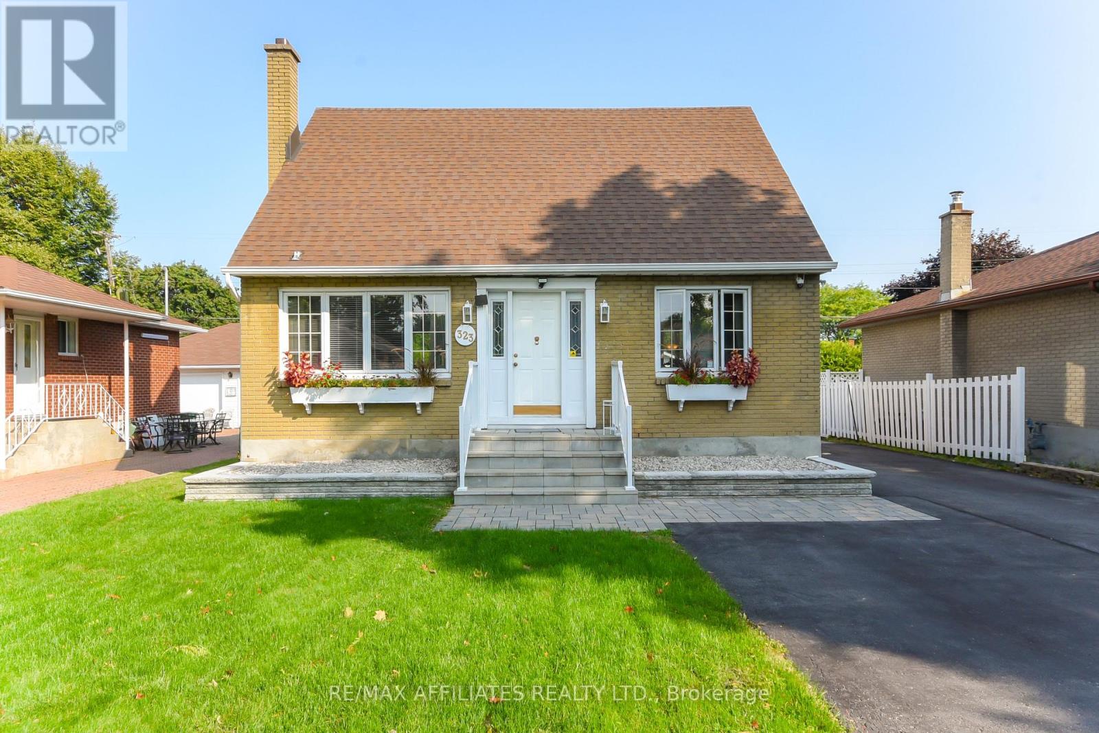 Property image for 323 FULLERTON AVENUE|Ottawa, Ontario K1K1K2