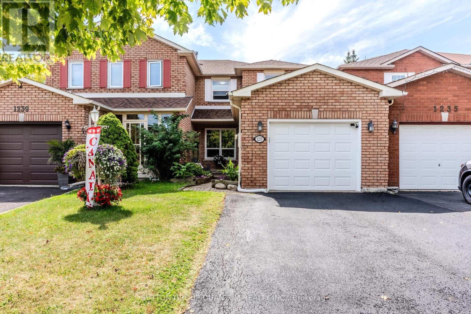 Property image for 1237 BLACKBURN DRIVE|Oakville (GA Glen Abbey), Ontario L6M2W5