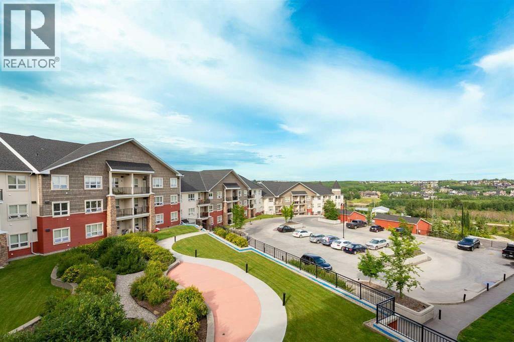 545, 26 Val Gardena View SW|Calgary, Alberta T3C0P6