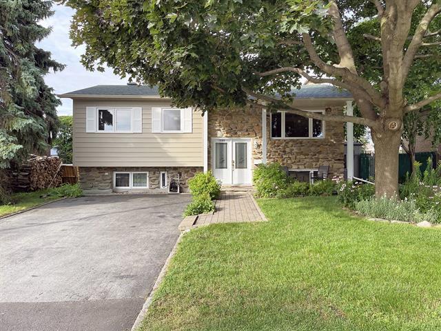 Property image for 1980 Boul. Norman-Bethune|Laval (Vimont), Quebec H7M3W8