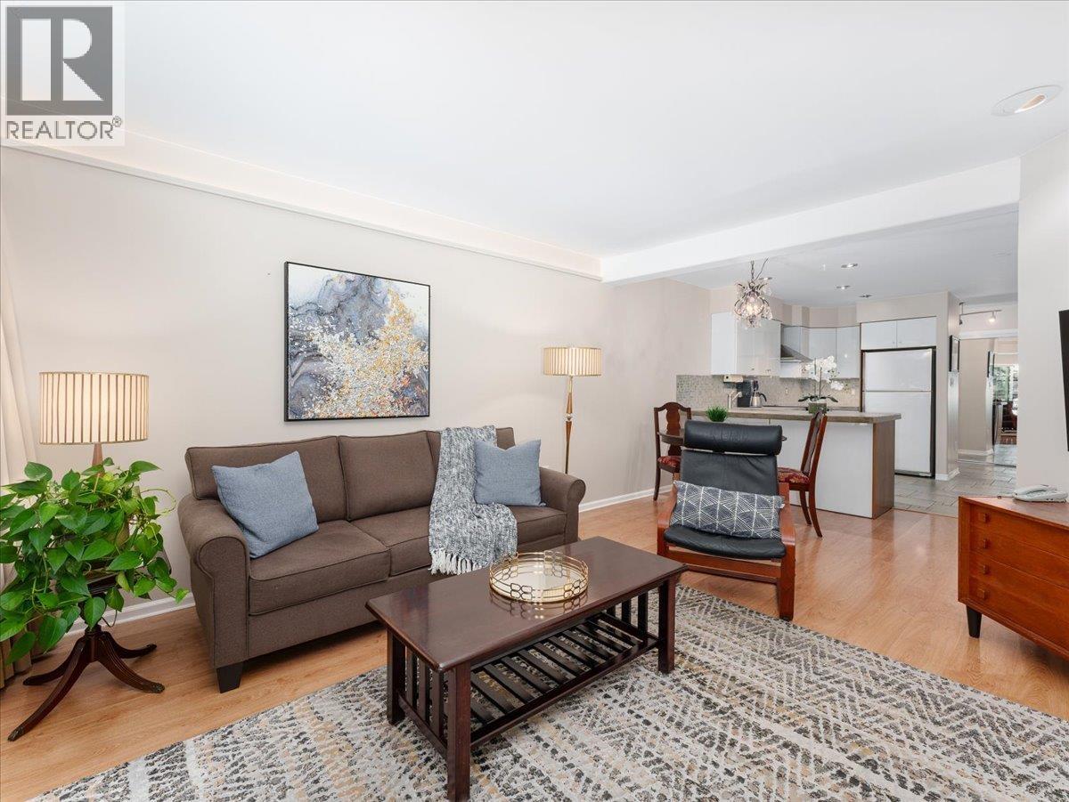 304 1274 BARCLAY STREET|Vancouver, British Columbia V6E1H3