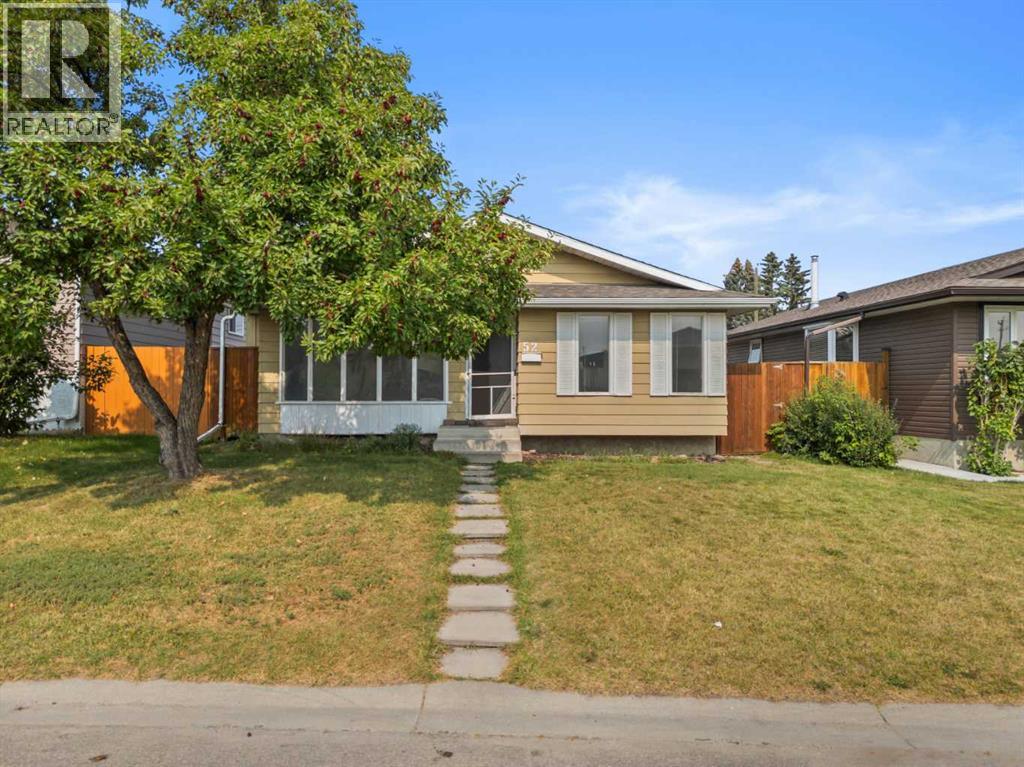 Property image for 52 Dover Ridge Court SE|Calgary, Alberta T2B2M8