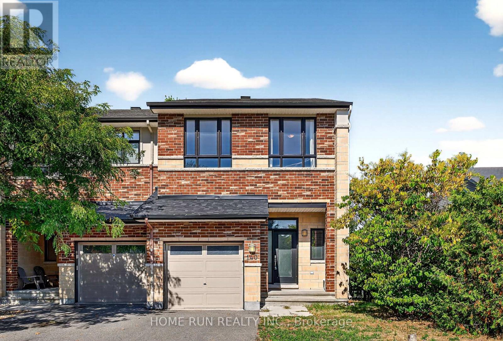 140 KINGHAVEN CRESCENT|Ottawa, Ontario K2M0C3