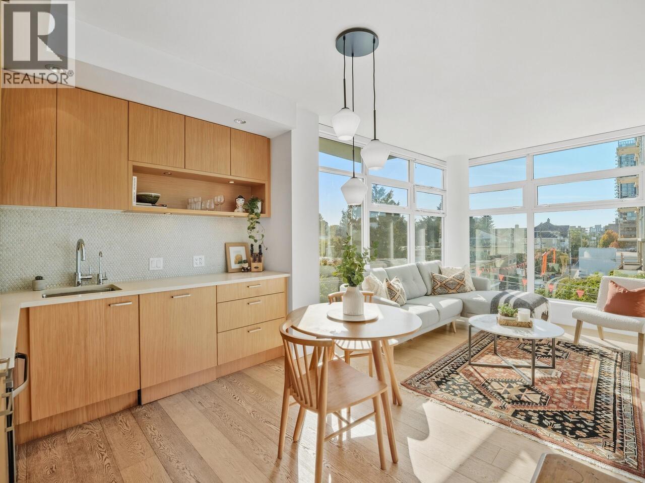 502 2550 SPRUCE STREET|Vancouver, British Columbia V6H0A8