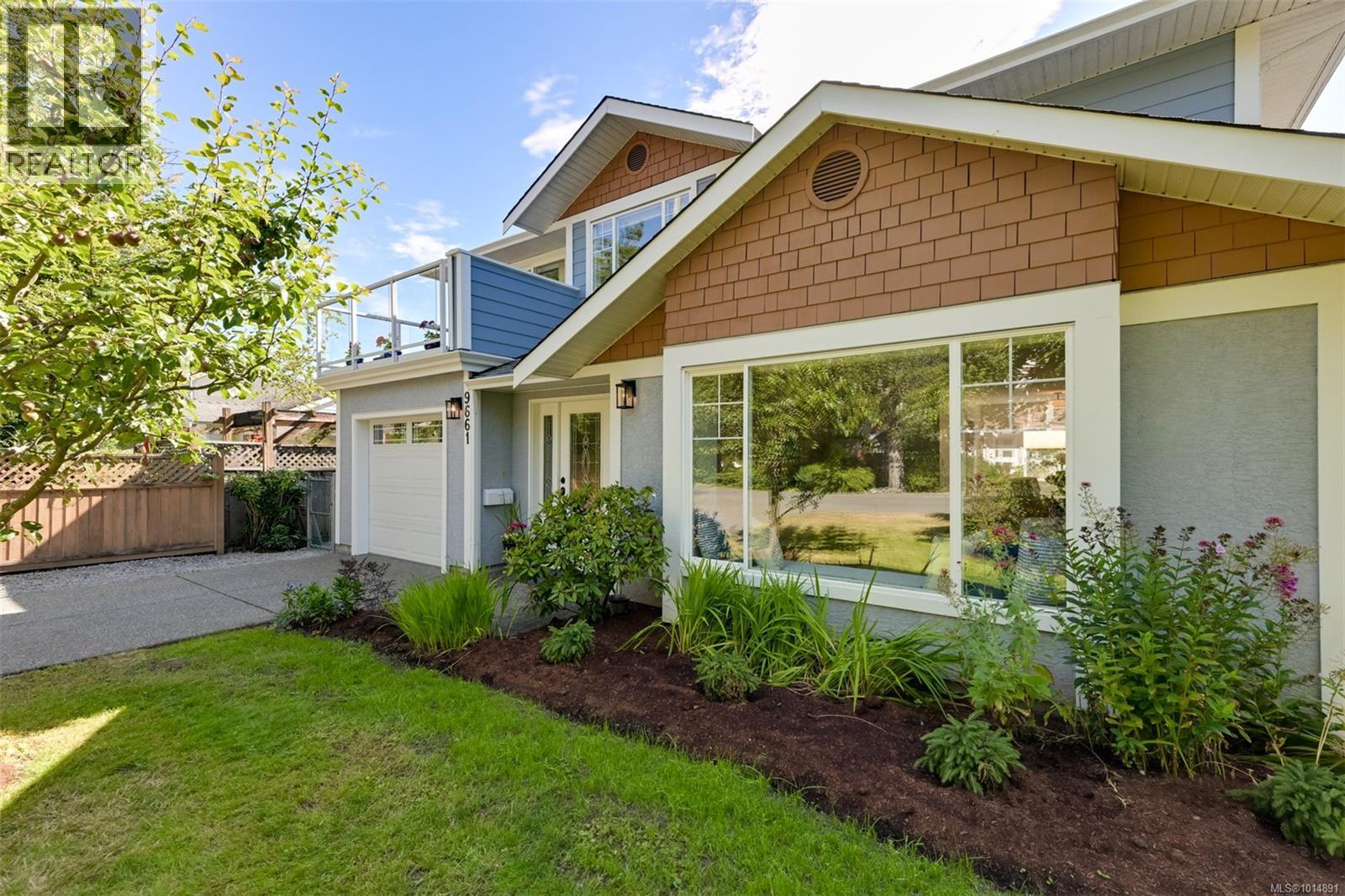 Property image for 9661 Seventh St|Sidney, British Columbia V8L2V6