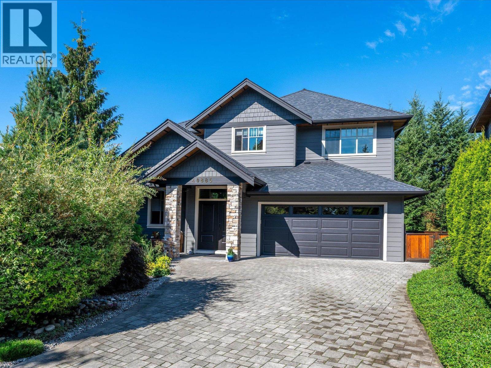Property image for 40885 THE CRESCENT|Squamish, British Columbia V8B0R9