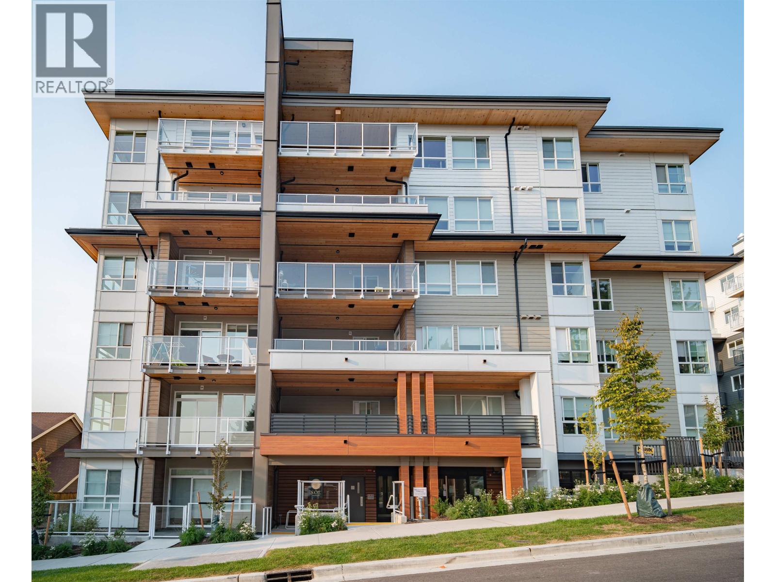 Property image for 204 723 GROVER AVENUE|Coquitlam, British Columbia V3J0L9