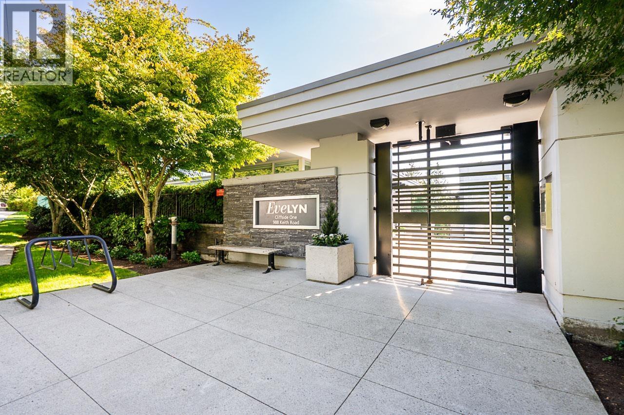 Property image for 101 988 KEITH ROAD|West Vancouver, British Columbia V7T1M3