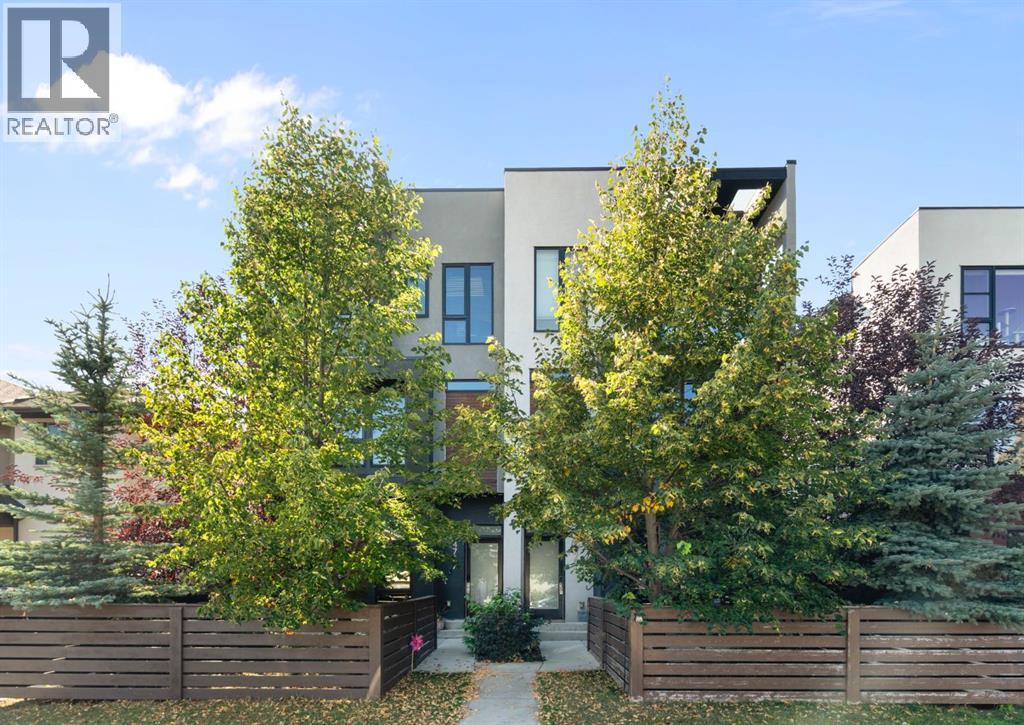 2, 4727 17 Avenue NW|Calgary, Alberta T3B0P4