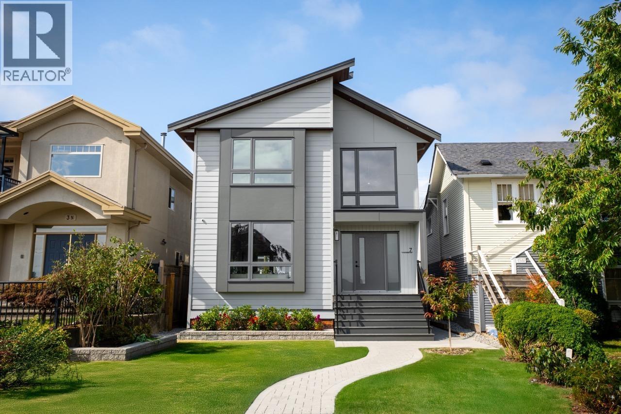 Property image for 7 N HOWARD AVENUE|Burnaby, British Columbia V5B1J6