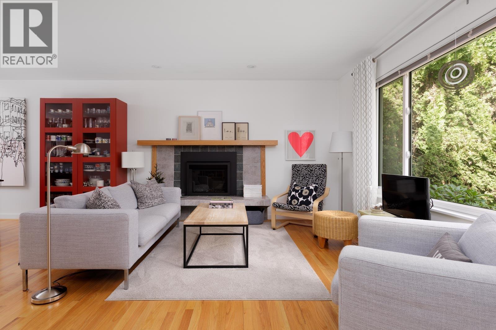 1133 DORAN ROAD|North Vancouver, British Columbia V7K1M8