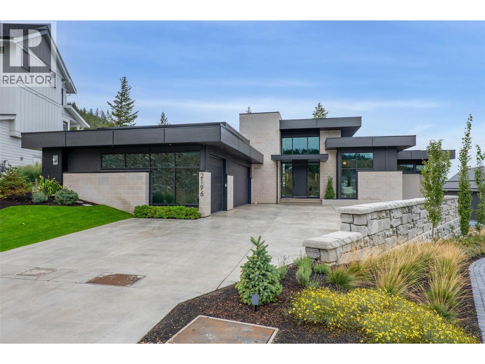Property image for 2196 Aster Court|Kamloops, British Columbia V2E0E2