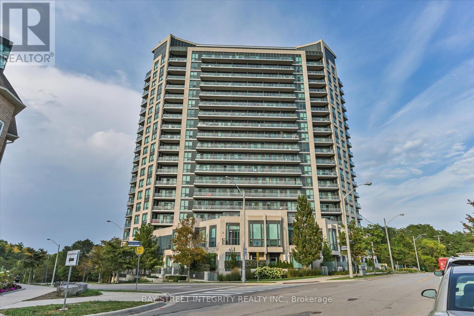 Property image for 415 - 160 VANDERHOOF AVENUE|Toronto (Thorncliffe Park), Ontario M4G0B7