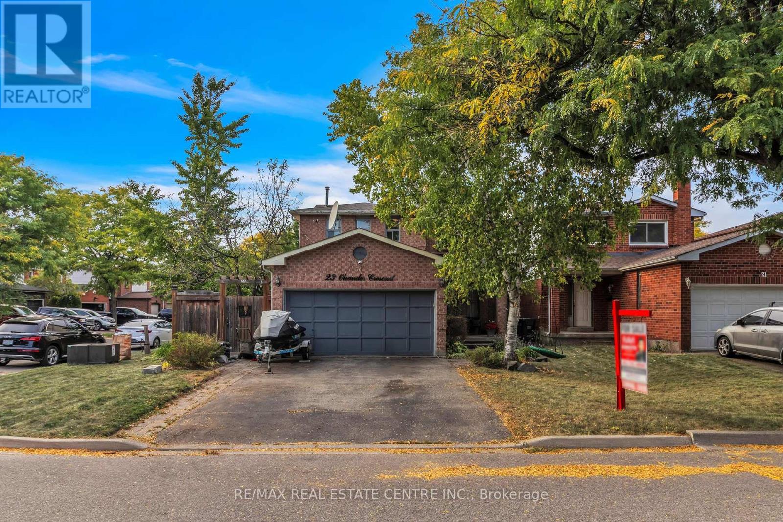 Property image for 23 OLEANDER CRESCENT N|Brampton (Heart Lake East), Ontario L6Z2C1