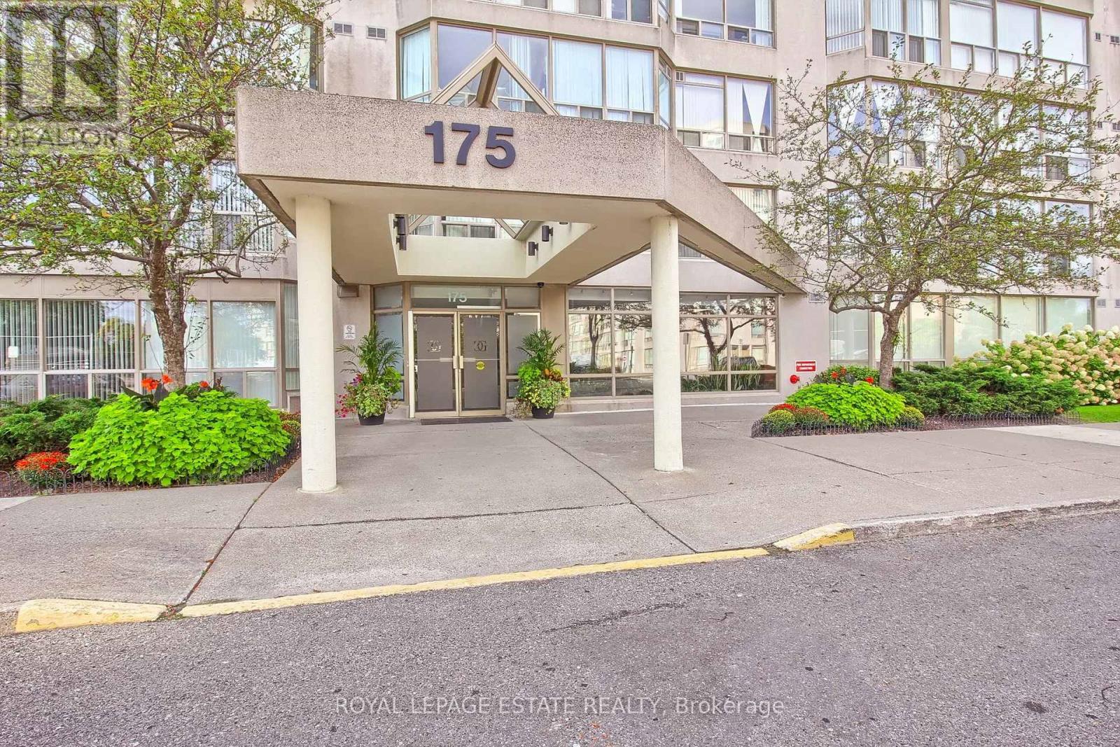 Property image for 7 - 175 CEDAR AVE AVENUE|Richmond Hill (Harding), Ontario L4C9V3